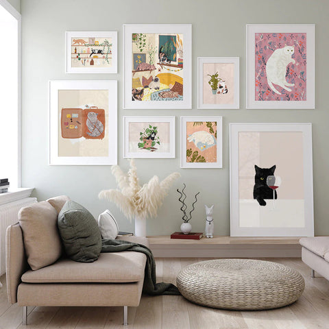 White Kitty Canvas Print