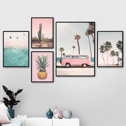 pineapple-on-the-pink-backgroun-canvas-print